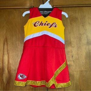 NFL Team Apparel Girl's Kansas City Chiefs Cheerleader Outfit Size 4 NWT